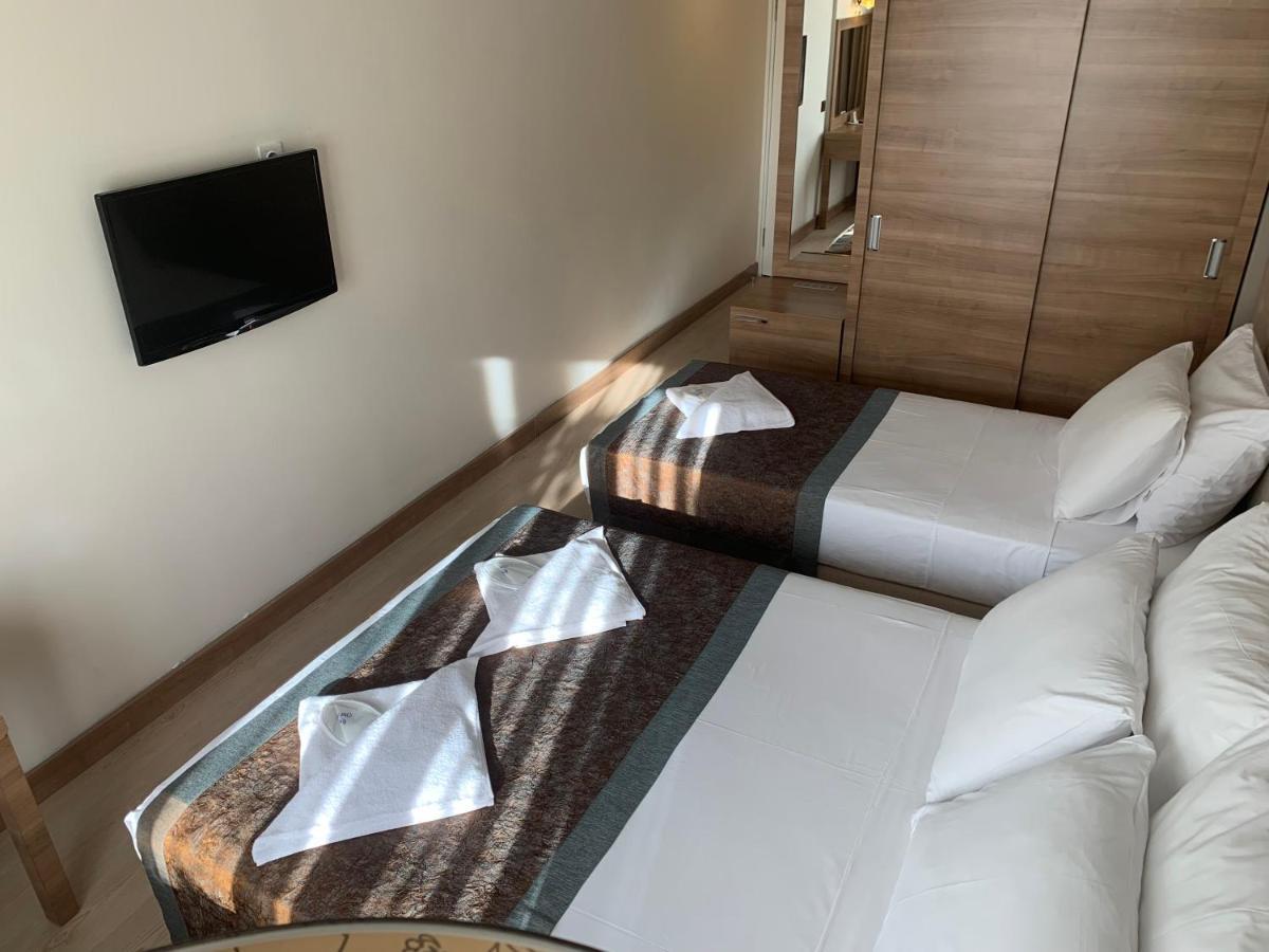 Kecik Hotel Istanbul Exterior photo